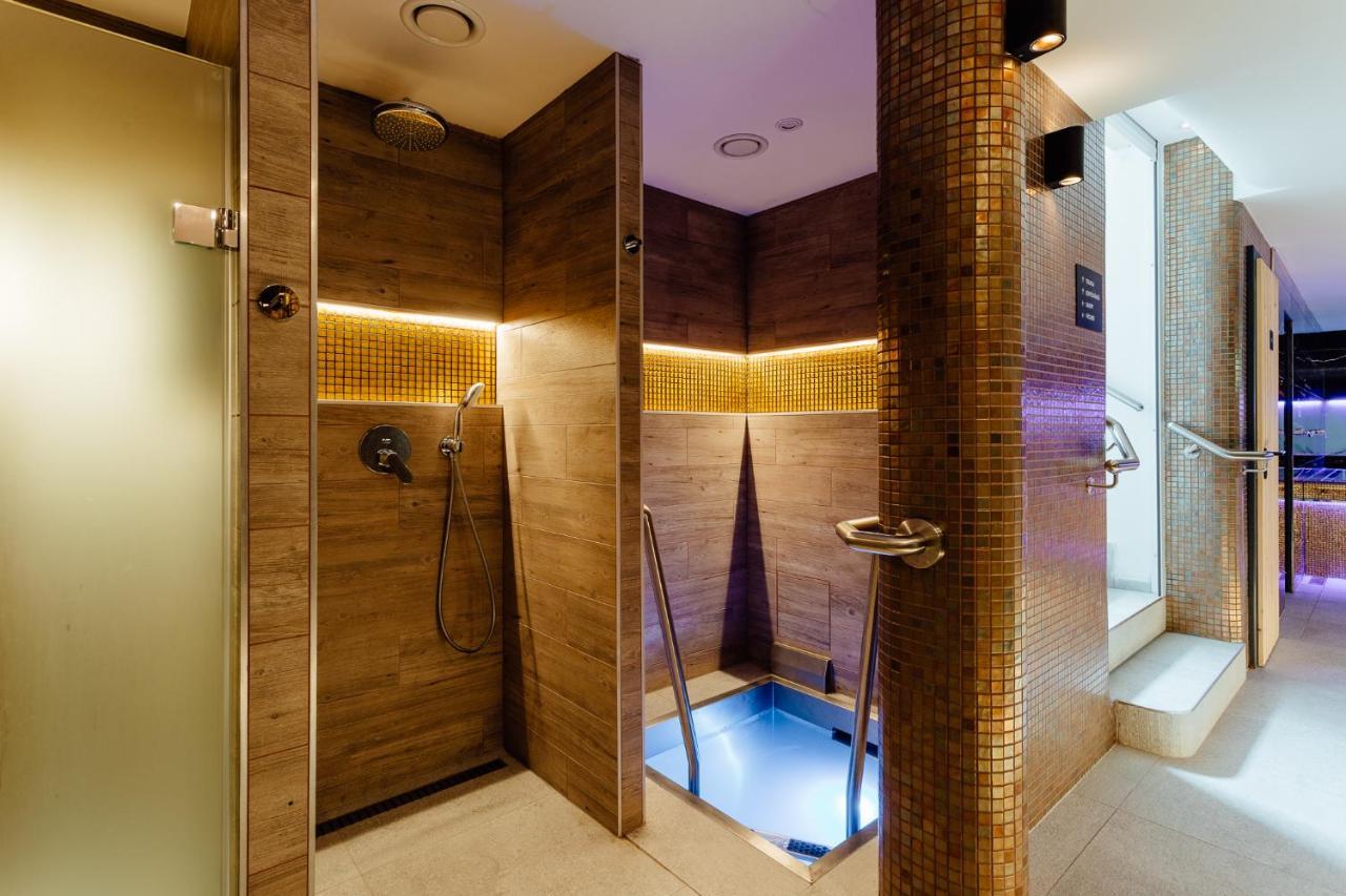 Wellness Rezort Janosikov Dvor Зазрива Экстерьер фото